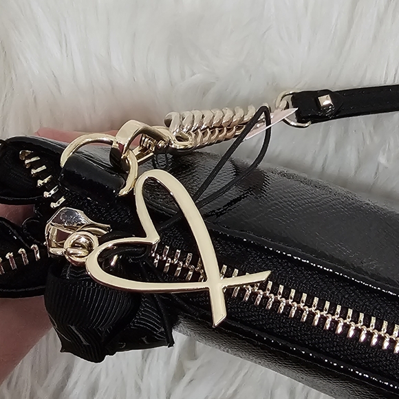 Victoria's secret  patch glam logo crossboddy - Picture 9 of 10